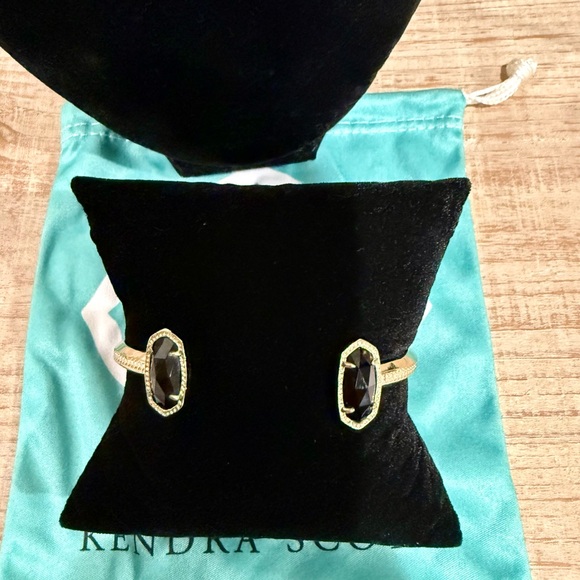 Kendra Scott Gold and Black Necklace Set - Picture 5 of 5